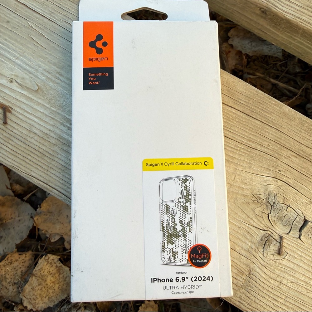 NWT Spigen x Cyrill Ultra Hybrid iPhone Case - iPhone 16 pro max